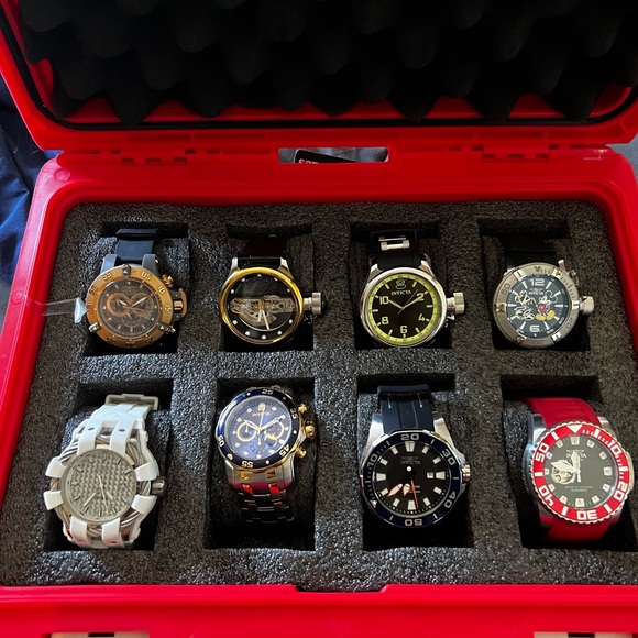 8 invicta watches bearly worn